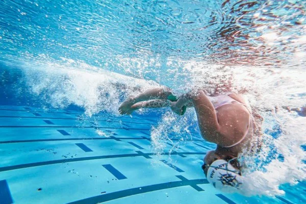 swimming flip turn